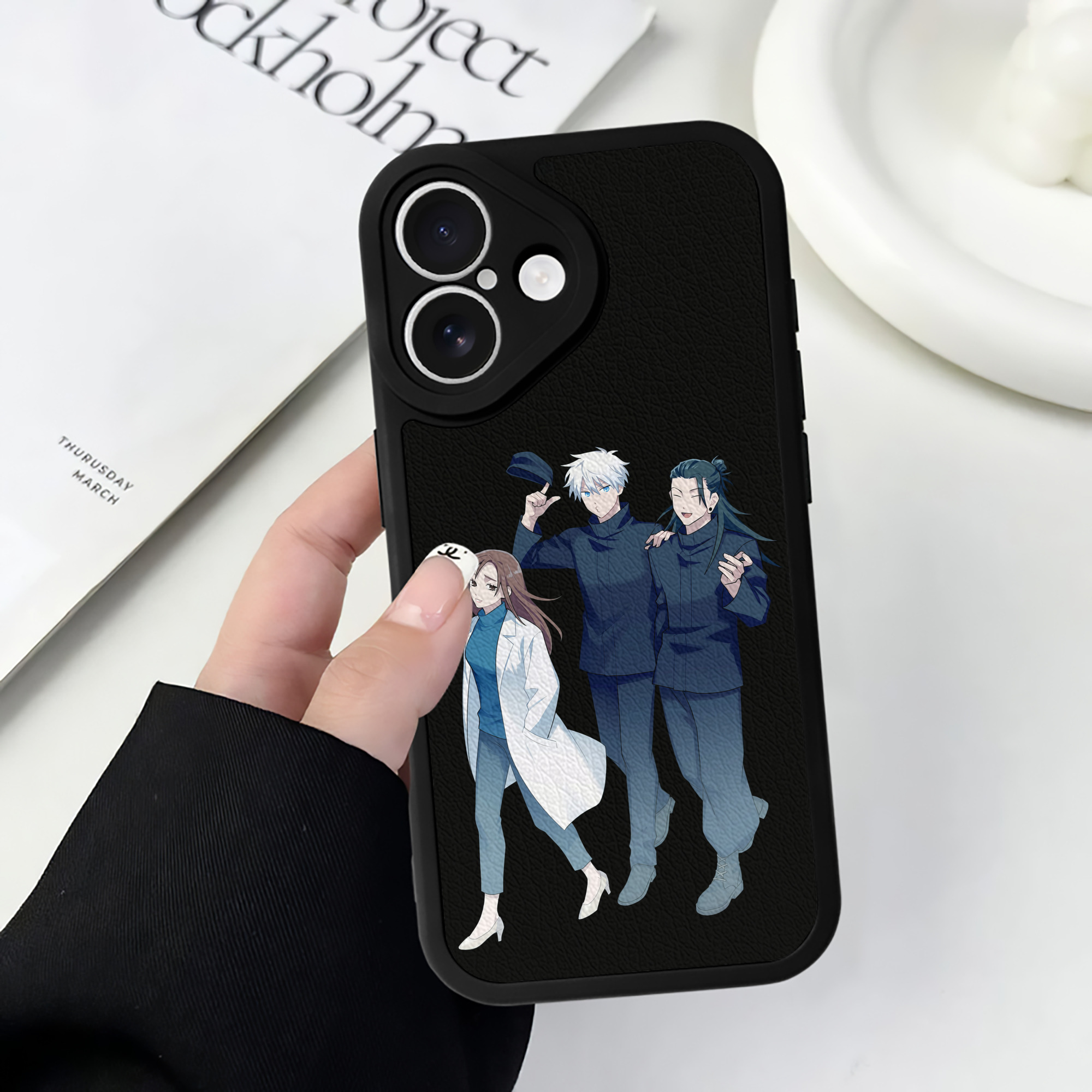 （画像用） 呪術廻戦 Jujutsu Kaisen 【iPhone 16シリーズ対応】シリコンスマホケース（レザー調） 材質：シリコン